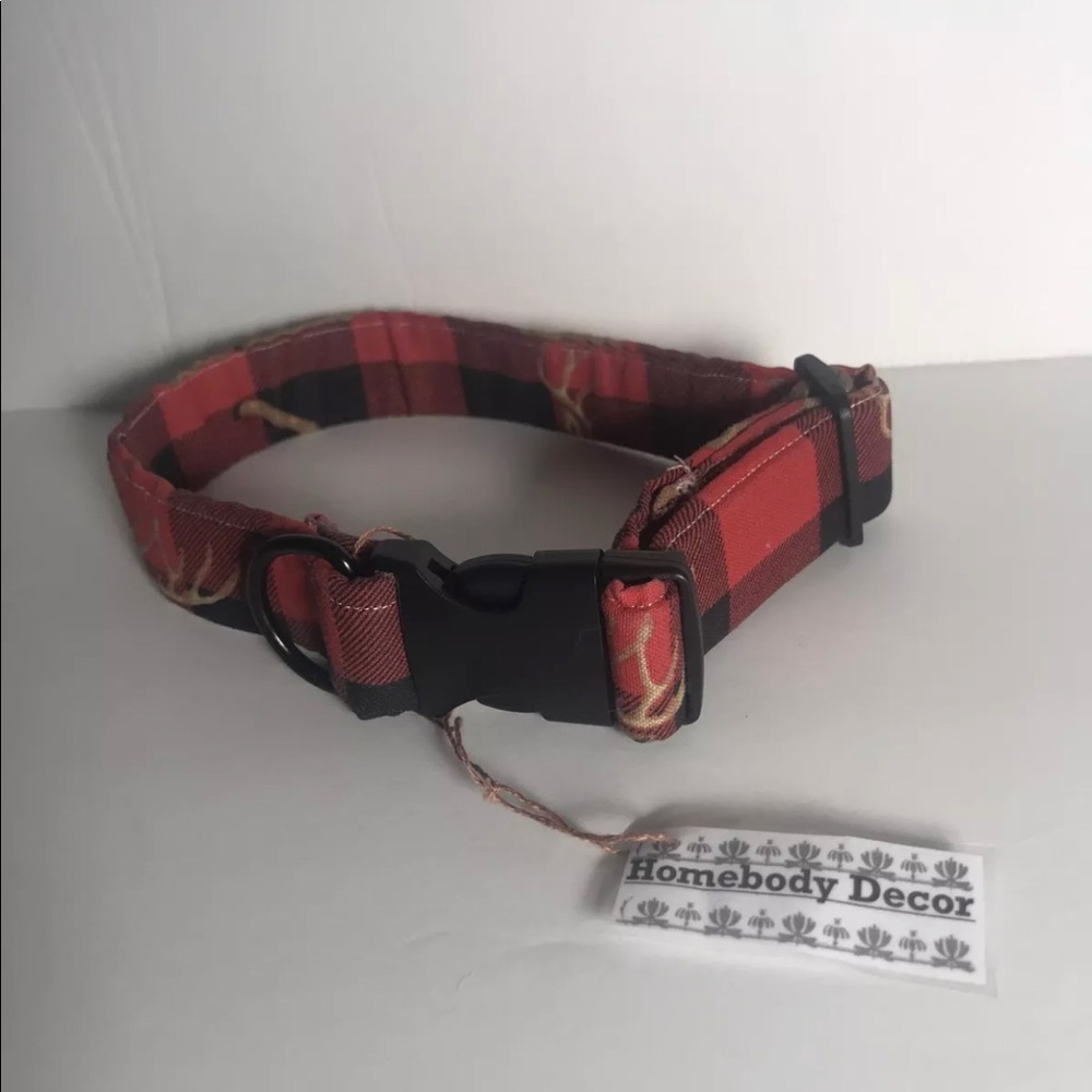 Red plaid dog collar size Small (9 inch- 14 inch)